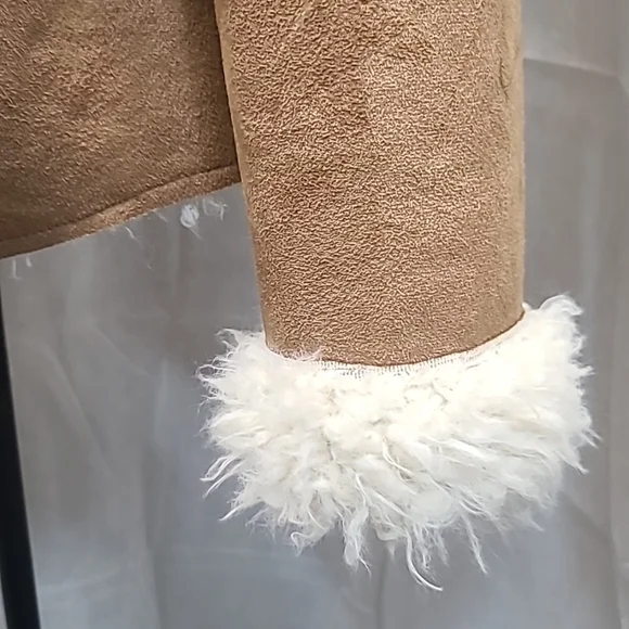 Me Jane Suede Faux Fur Coat - Picture 3 of 7